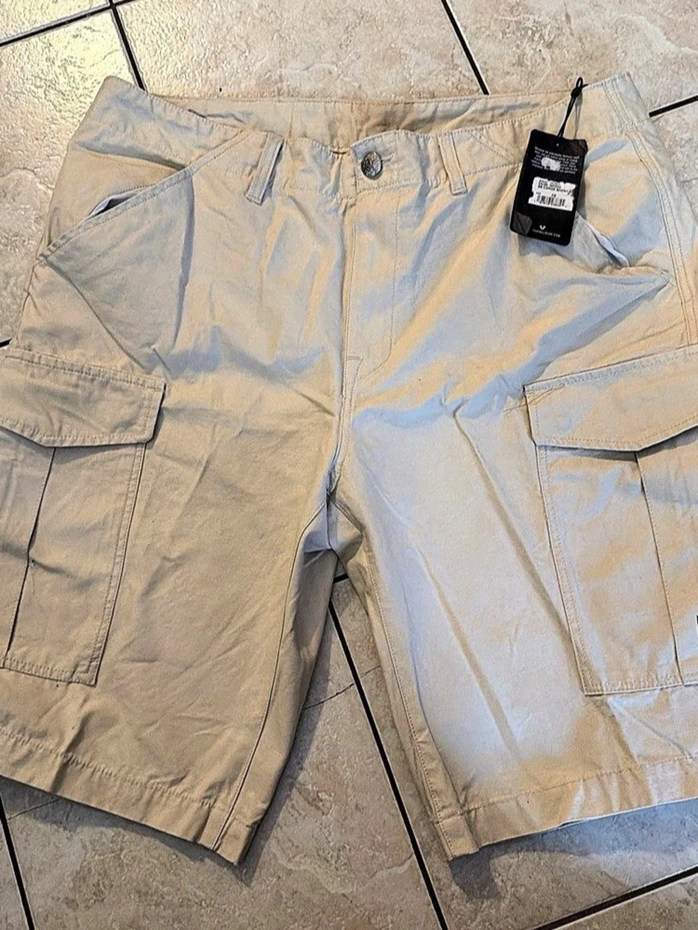 True Religion Cargo Short Cargo Shorts in Tan Size 28 NWT